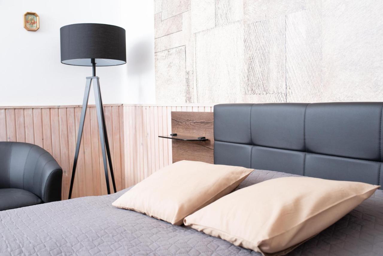 Park Apartman Hévíz Buitenkant foto