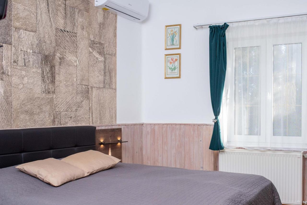 Park Apartman Hévíz Buitenkant foto