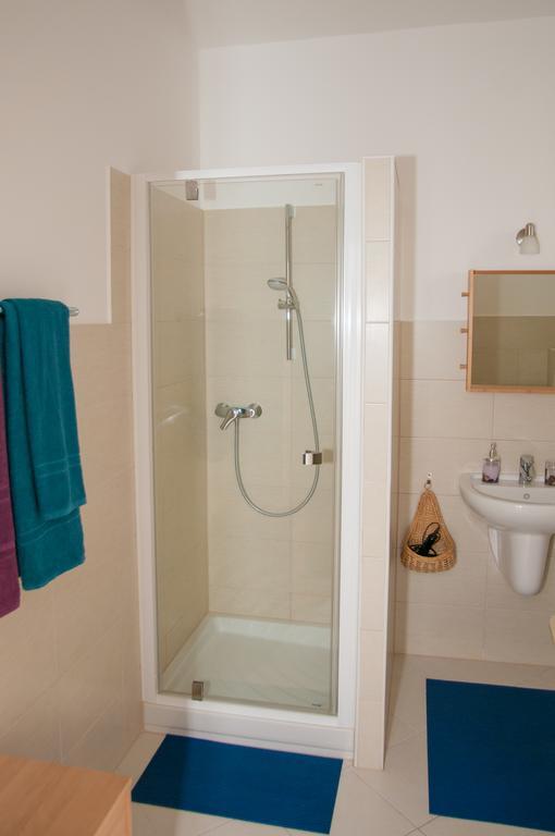 Park Apartman Hévíz Buitenkant foto