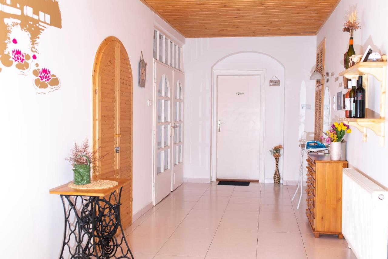 Park Apartman Hévíz Buitenkant foto